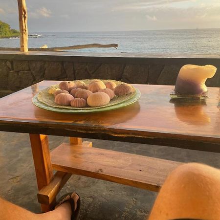 Ferienwohnung Moonlight Oceanfront Delight Kailua-Kona Exterior foto
